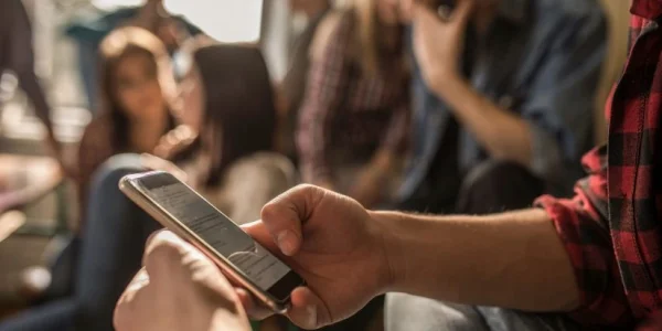 Understanding Mobile Users